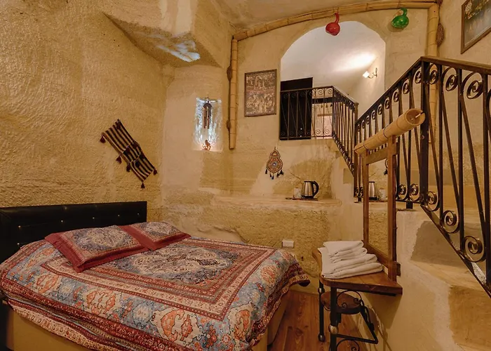 Avlu Cave House