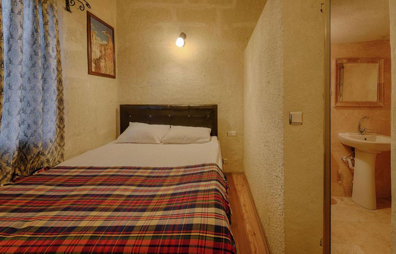 Отель Avlu Cave House